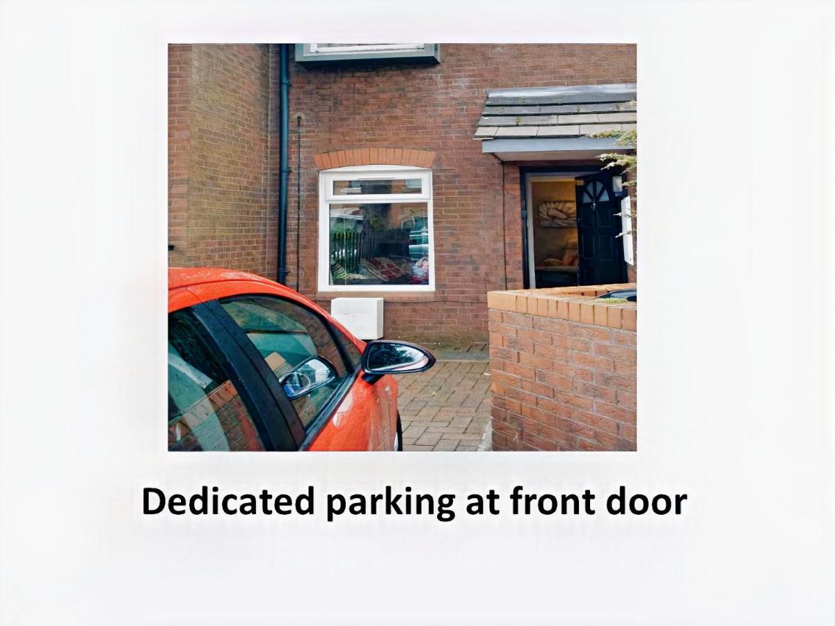Great Location - City Centre - Parking - 4 Beds - 2 Bedrooms * Belfast