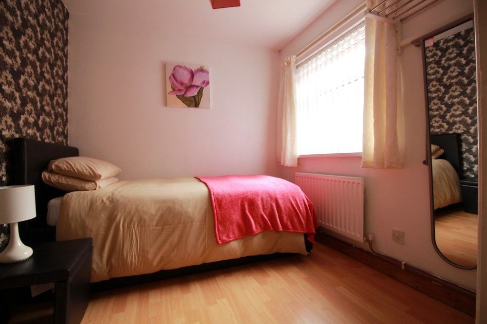 Appartement Great Location - Centre - Parking - 4 Beds - 2 Bedrooms