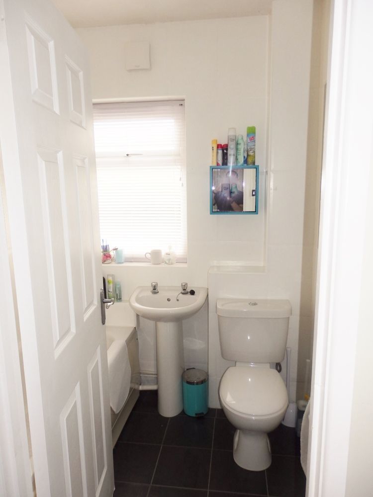 Great Location - Centre - Parking - 4 Beds - 2 Bedrooms * Belfast