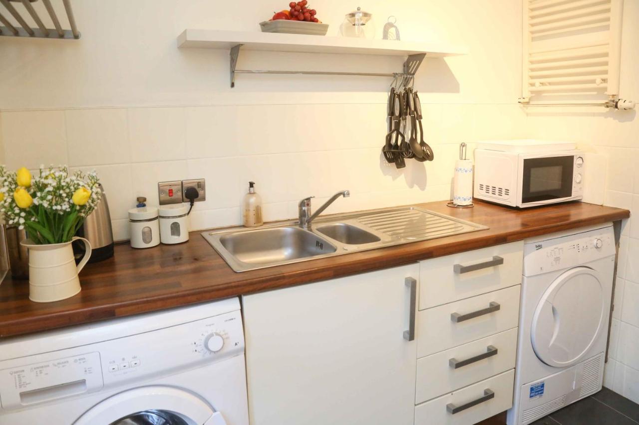 Appartement Great Location - Centre - Parking - 4 Beds - 2 Bedrooms